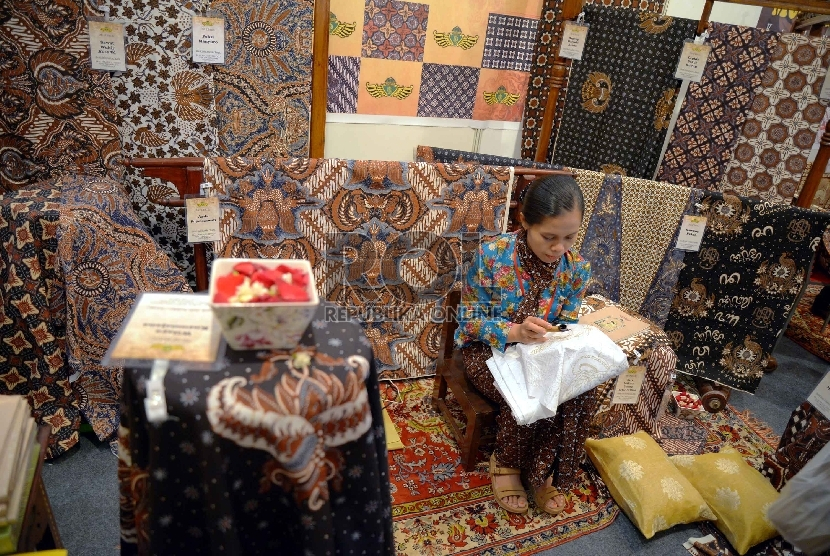 Penjual batik di Sleman, Yogyakarta