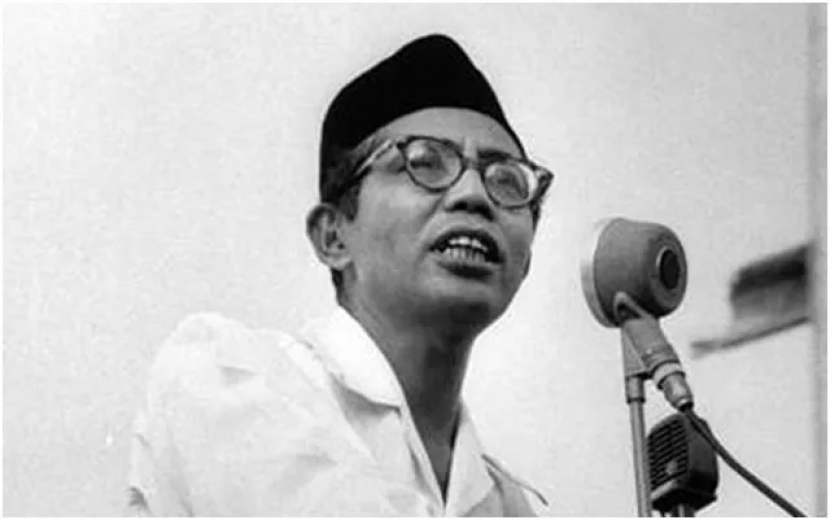 Mohammad Natsir mencetuskan Mosi Integral di hadapan parlemen pada 3 April 1950 sehingga terbentuklah Negara Kesatuan Republik Indonesia (NKRI)