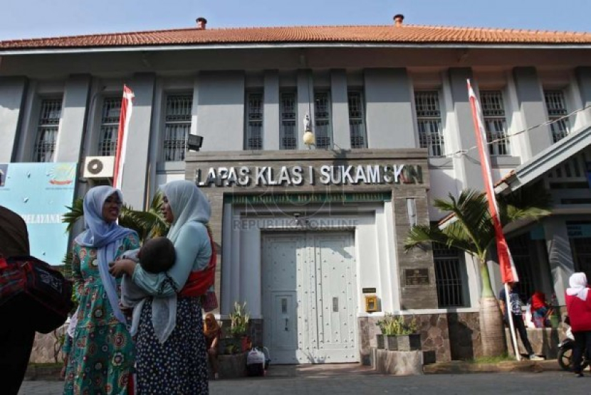 Pintu gerbang Lapas Sukamiskin, Kota Bandung. (Dok. Republika)