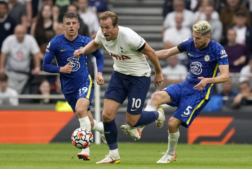 Striker Tottenham Hotspur Harry Kane saat laga melawan Chelsea. 