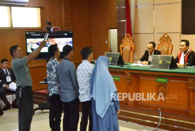 Sejumlah saksi dihadirkan dalam sidang kasus pembunuhan Vina dan Eky. (Dok. Republika)