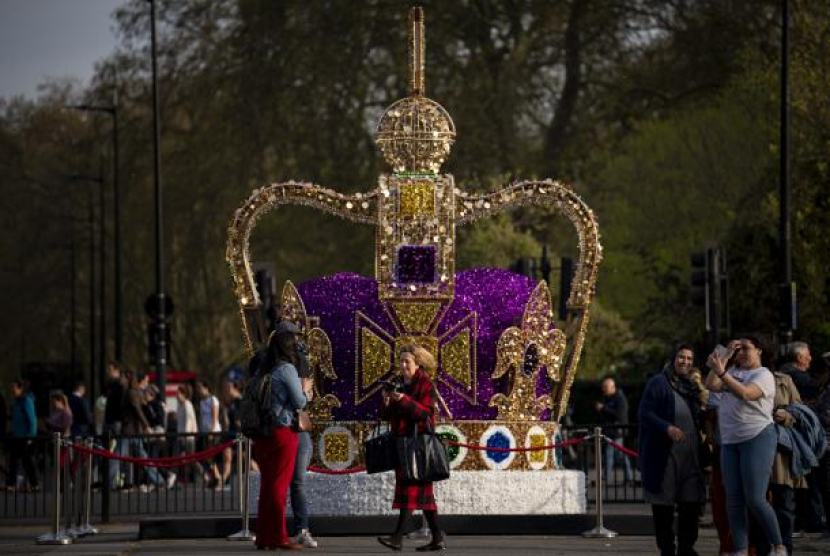 Persiapan penobatan Raja Charles III. Foto: AP