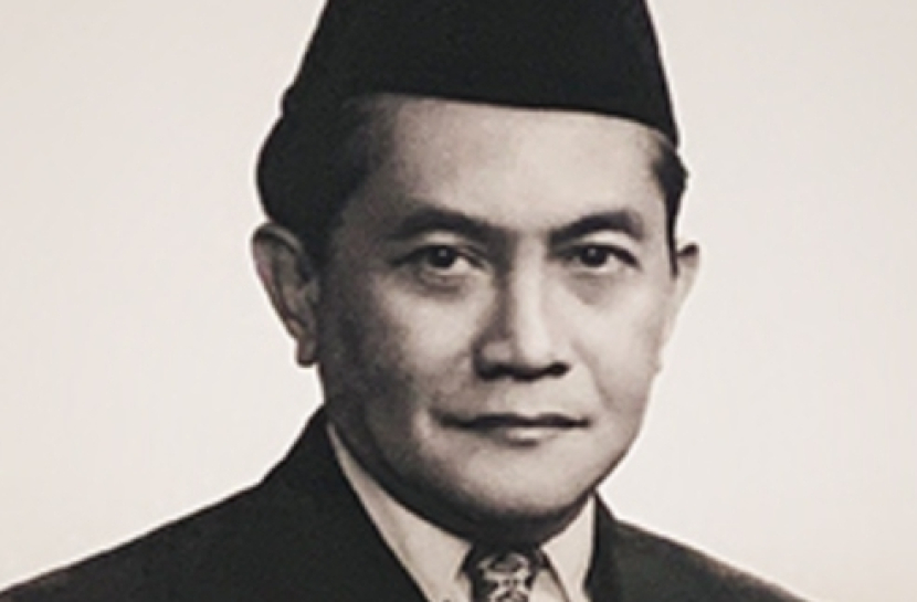 Prof Mr Soenario sudah ikut menyebut nama bahasa Indonesia pada Maret 1928, tujuh bulan sebelum Kongres Pemuda Indonesia Kedua.