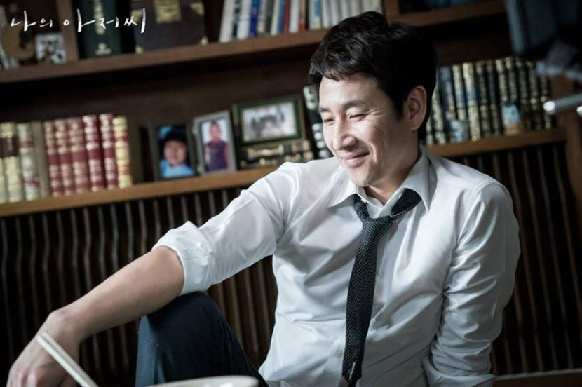 Aktor Lee Sun-kyun. Agensi Lee Sun-kyun buka suara terkait kabar kematian sang aktor.