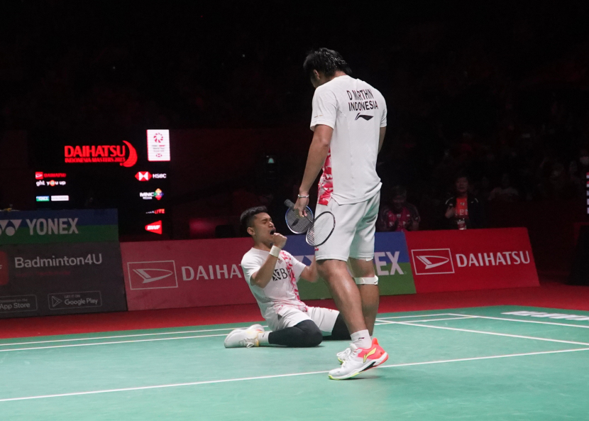 Leo Rolly Carnando/Daniel Marthin melangkah ke final setelah mengalahkan Juara Dunia 2021 dari Jepang Takuro Hoki/Yugo Kobayashi di babak semifinal Indonesia Masters 2023.