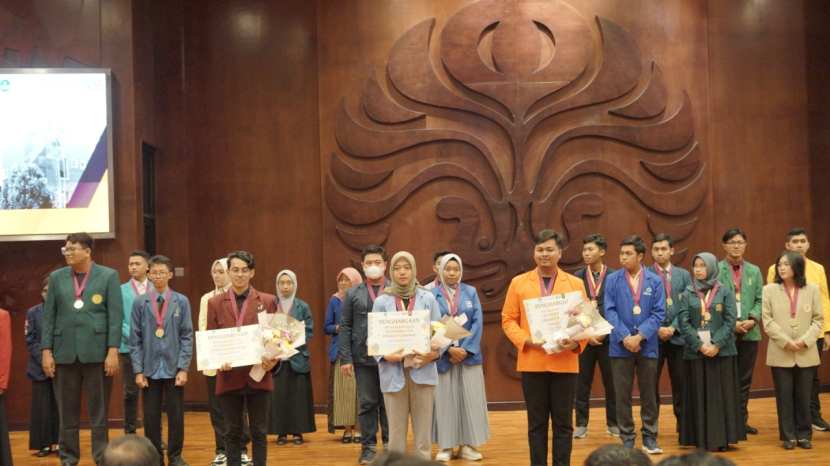 Upacara penutupan Pemilihan Mahasiswa Berprestasi (Pilmapres) tingkat Nasional Tahun 2022 digelar di Universitas Indonesia Depok, Jawa Barat (01/10/22). Foto : puspresnas