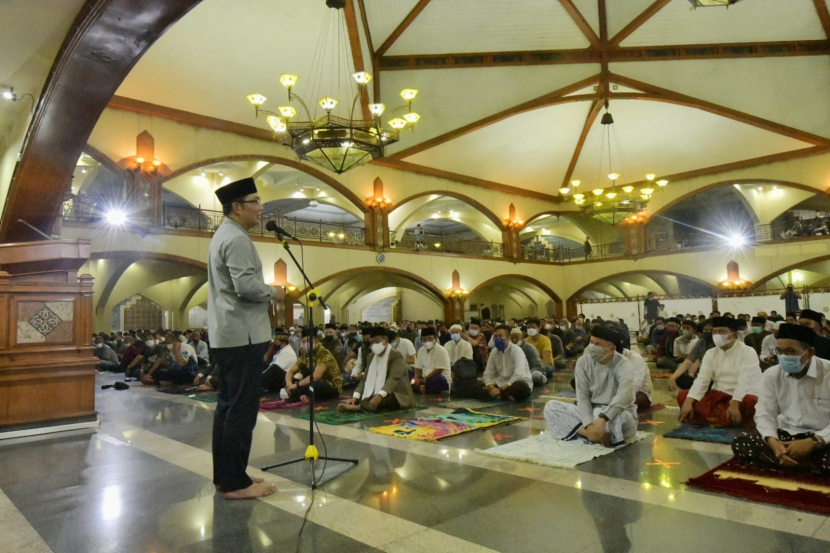 Ridwan Kamil di Masjid Pusdai/Humas Pemprov Jabar
