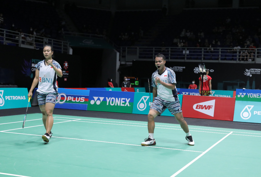 Dua ganda campuran Indonesia lolos ke babak kedua Malaysia Open 2022. Namun lawan berat sudah menanti mereka di babak kedua.