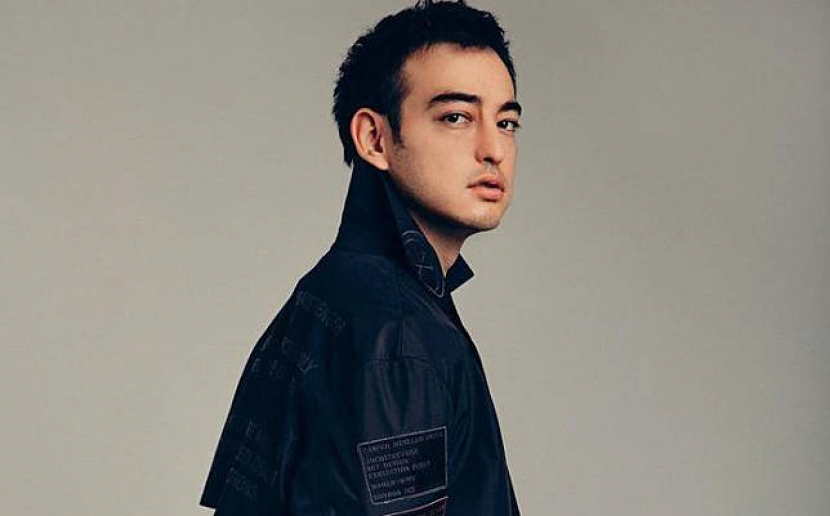 Penyanyi Joji. Joji merilis lagu Glimpse of Us yang dirilis pertama kali pada 10 Juni 2022.