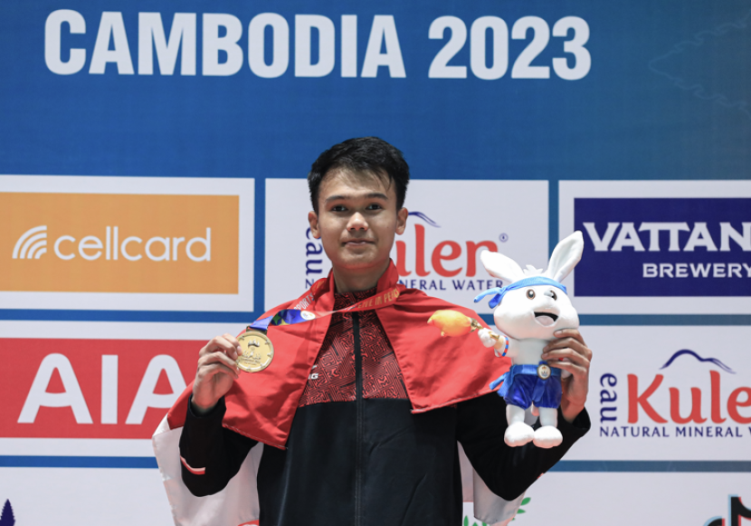 Pemain muda Christian Adinata meraih medali emas SEA Games 2023. Adinata mengaku siap mengejar prestasi senior-seniornya.