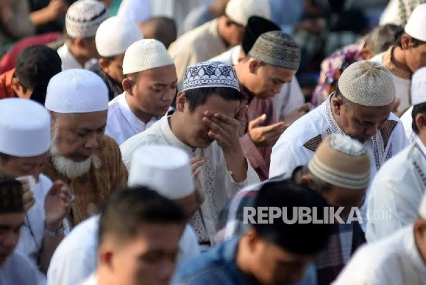 Ilustrasi Shalat Idul Fitri 1 Syawal 1444 H.