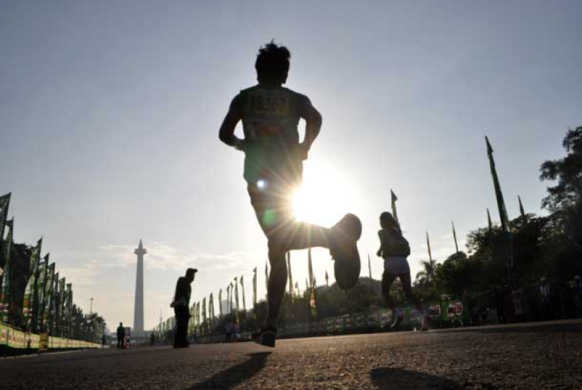 Ilustrasi olahraga lari. Duh, Gegara Gagal Lari 5 Km dalam 30 Menit, Perusahaan Ini Pecat Karyawannya. Foto: Dok. Republika