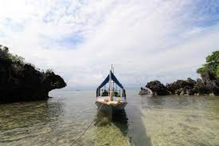 Pantai Tanjung Gaang (Foto: Disparbud Gresik)