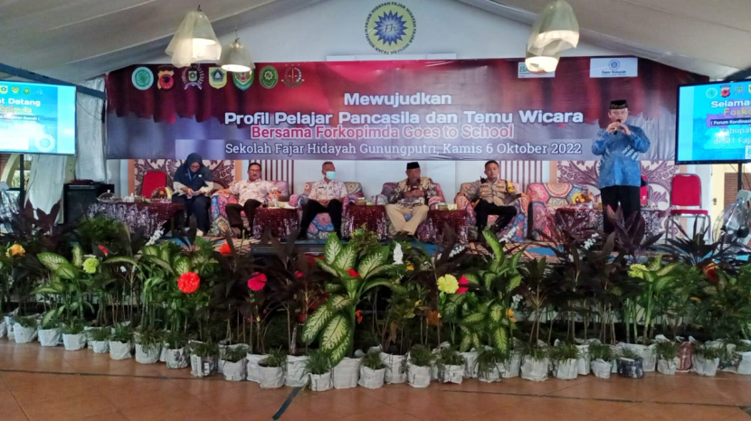 Forum Koordinasi Pimpinan Daerah (FORKOPIMDA) Kabupaten Bogor, melalui program Goes to School bertema “Profil Pelajar Pancasila”, mengunjungi Sekolah Fajar Hidayah, Kamis (6/10/2022). (Foto: Dok Fajar Hidayah)