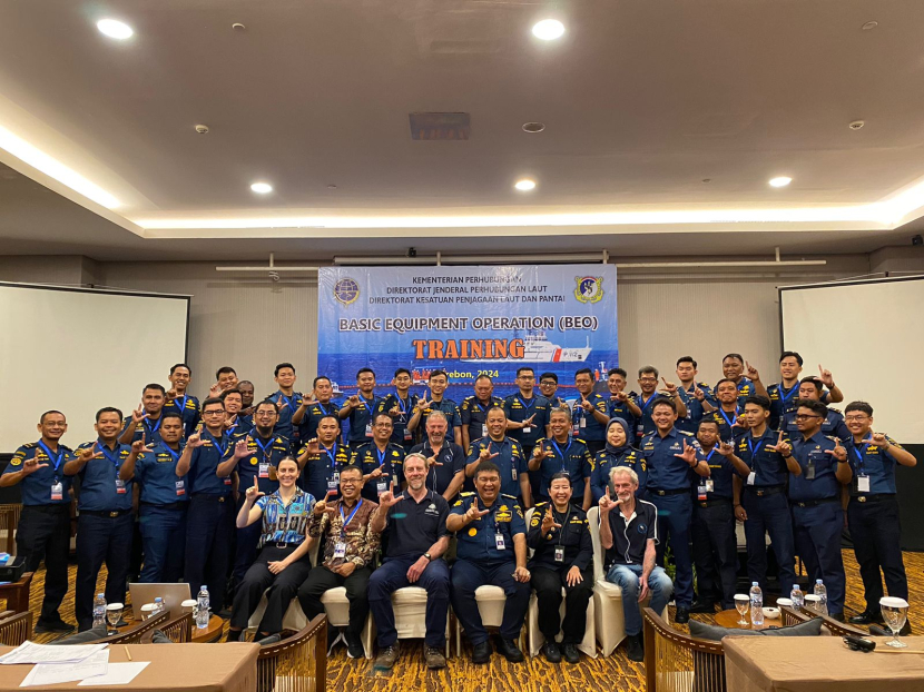 Foto bersama peserrta pelatihan Basic Equipment Operation Training di Cirebon. (Dok. Matapantura.republika.co.id)