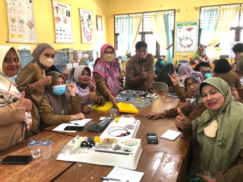 MGMP melalui kegiatan-kegiatannya, dipandang sangat tepat dan cocok dalam menghasilkan guru-guru yang berkualitas. Foto : Dok Raihak