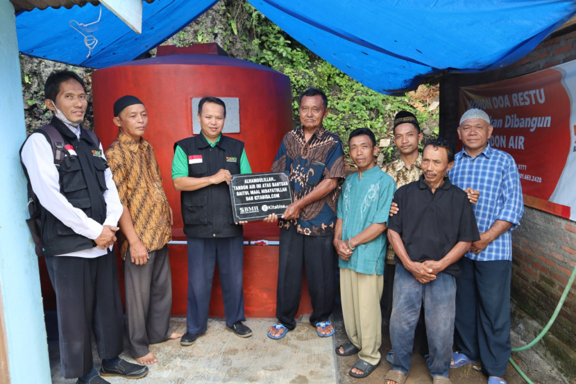 BMH menggandeng Kitabisa.com untuk membantu warga Desa Giripanggung, Gunungkidul, Yogyakarta, Rabu (2/11/2022). (Foto: Dok BMH)