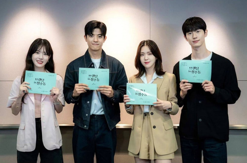 3 Drama Korea Ini Bakal Tayang Bulan Depan, Ada yang Ganteng Imut lho.