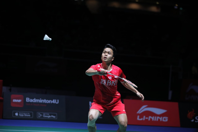 Pemain tunggal putra Indonesia, Anthony Sinisuka Ginting pernah meraih medali perunggu di Olimpiade 2020.