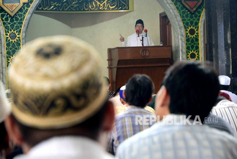 Khutbah Idul Ftri 2022. Merengkuh Taqwa menjadi Muslim wasathiyyah di Idul Fitri 2022. Foto: Republika.