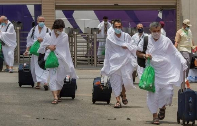 Jamaah haji asal Eropa tiba di Arab Saudi pada musim haji sebelumnya.