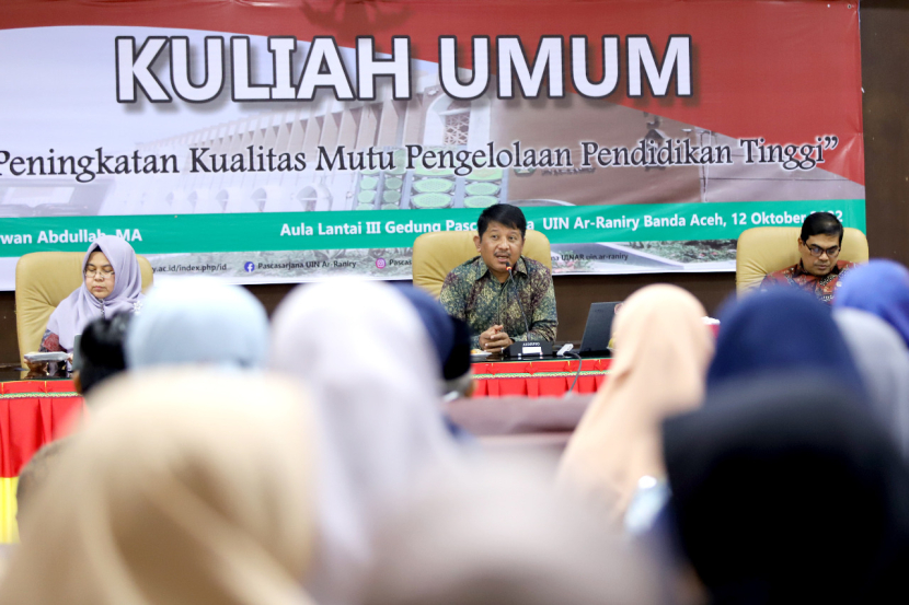 UIN Ar-Raniry Banda Aceh menggelar kuliah umum dengan nara sumber Guru Besar Antropologi Universitas Gajah Mada (UGM) Yogyakarta, Prof Dr Irwan Abdullah MA, Rabu (13/10/2022).