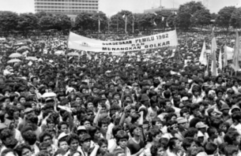 Suasana kampanye di Lapangan Banteng pada Pemilu 1982.