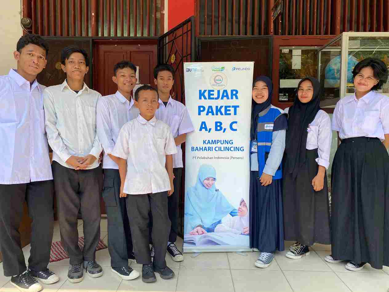 Salurkan Beasiswa Pendidikan, PT Pelindo Bersama Rumah Zakat Kolaborasi Dengan SKBN 03 Cilincing