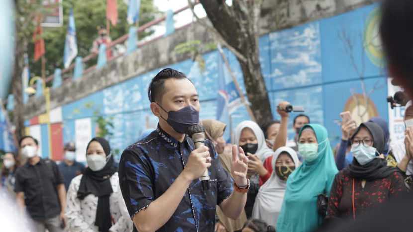 Ketua Fraksi Demokrat DPR, Edhie Baskoro Yudhoyono dalam resesnya mengunjungi Desa Tanjungsari, Kecamatan/Kabupaten Pacitan, Sabtu (5/3/2022).