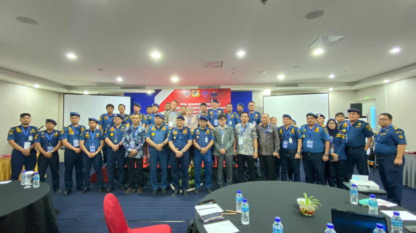 Direktorat Kesatuan Penjagaan Laut dan Pantai menyelenggarakan Focus Group Discussion (FGD) bersama para akademisi, praktisi dan juga pemangku kepentingan industri pelayaran. (Dok. Matapantura.republika.co.id)