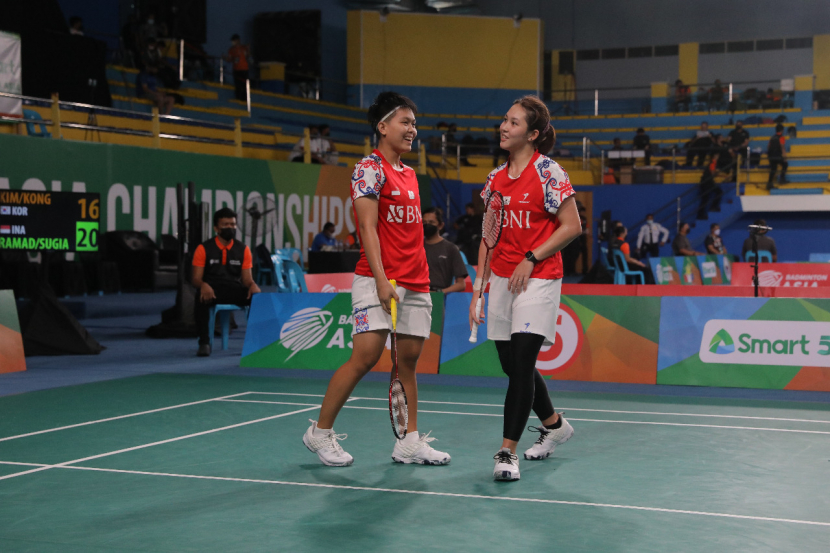 Pasangan ganda putri Indonesia, Siti Fadia Silva Ramadhanti/Ribka Sugiarto mengalahkan unggulan tiga dari Korea, Kim So Yeong/Kong Hee Yong di babak pertama Kejuaraan Asia 2022.