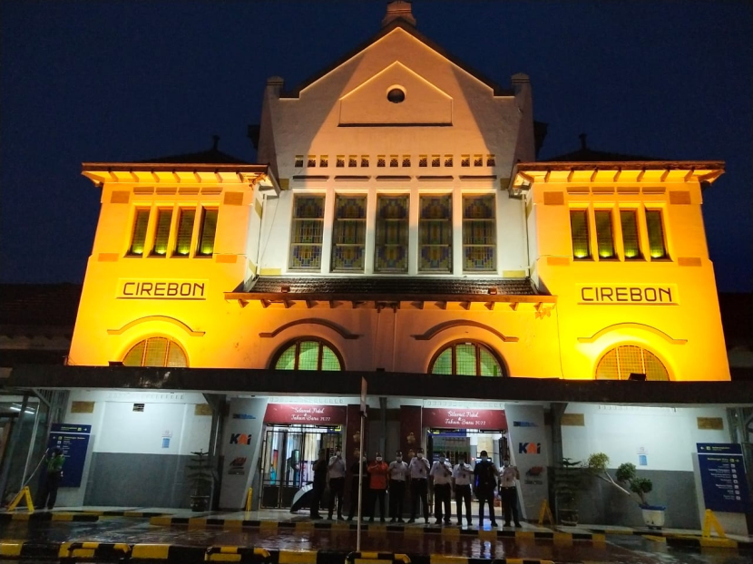 Stasiun Cirebon. (Daop 3 Cirebon)
