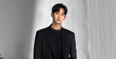 Kim Soo-hyun Bantah Rumor Pacaran dengan Kim Sae-ron Saat di Bawah Umur