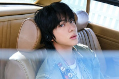 Jin BTS Curhat Soal Rasa dan Rindu Lewat Album Solo Echo