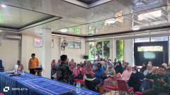 Dosen BSI Berikan Pelatihan Pembuatan E-Commerce