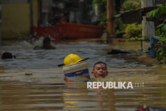 Jakarta : Kota yang Tenggelam dalam Ingatan Air