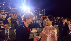 Ibu Negara Korsel Tunjukkan Keindahan Hanbok pada Istri PM Kanada