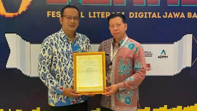 Catatan Akhir Tahun 2024, Diskominfo Depok Raih Berbagai Penghargaan