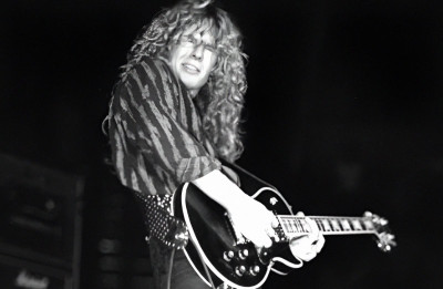 John Sykes, Gitaris Whitesnake dan Thin Lizzy, Meninggal Pada Usia 65