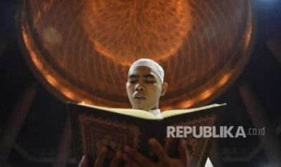 Terburu-buru Baca Alquran Selama Ramadhan, Ternyata Rasulullah Melarang Mengkhatamkan Alquran Terlalu Cepat