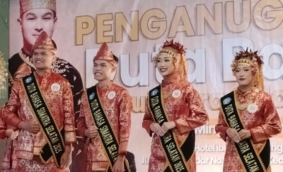 Rahmadoni Saputra dan Shopi Attika Putri Duta Bahasa Sumsel 2025