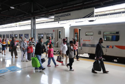 Jadwal dan Harga Tiket KA ke Malang dari Pasar Senen Juli 2025