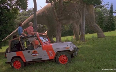 Ini Alasan Jeep Jadi Ikon dalam Film Jurassic Park