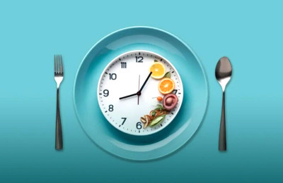 Puasa atau Tidak: Apakah Waktu Makan Itu Penting?