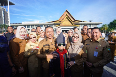 Gerakan Kipas-kipas Dhika, Bawa Tradisi Pacu Jalur Riau Mendunia