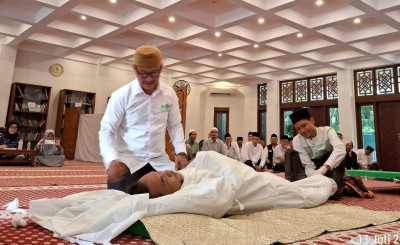 LBM Bersama LTM PCNU Depok Gelar Pelatihan Pulasara Jenazah dan Shalat Bersanad