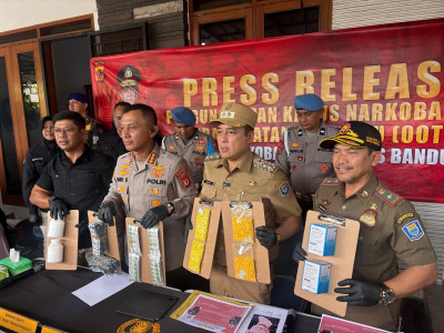 Polrestabes Bandung Ungkap Peredaran 1,2 Juta Butir Obat Terlarang