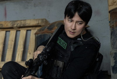 Trigger, Kewarasan dan Kegilaan Yang Bertaut Kusut