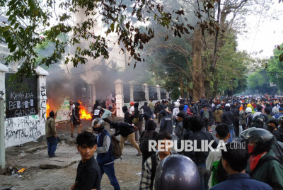 Psikolog UI: Remaja Ikut Demo Bisa Jadi Ajang Belajar, Tapi Rentan Terprovokasi