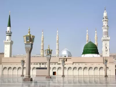 Lirik Qasidah Sholatun Bissalamil Mubin